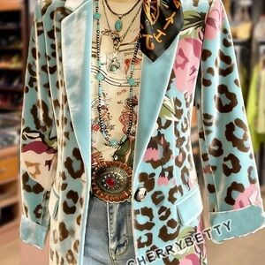 Cherry Betty velvet Floral Women's Jacket - Multicolor